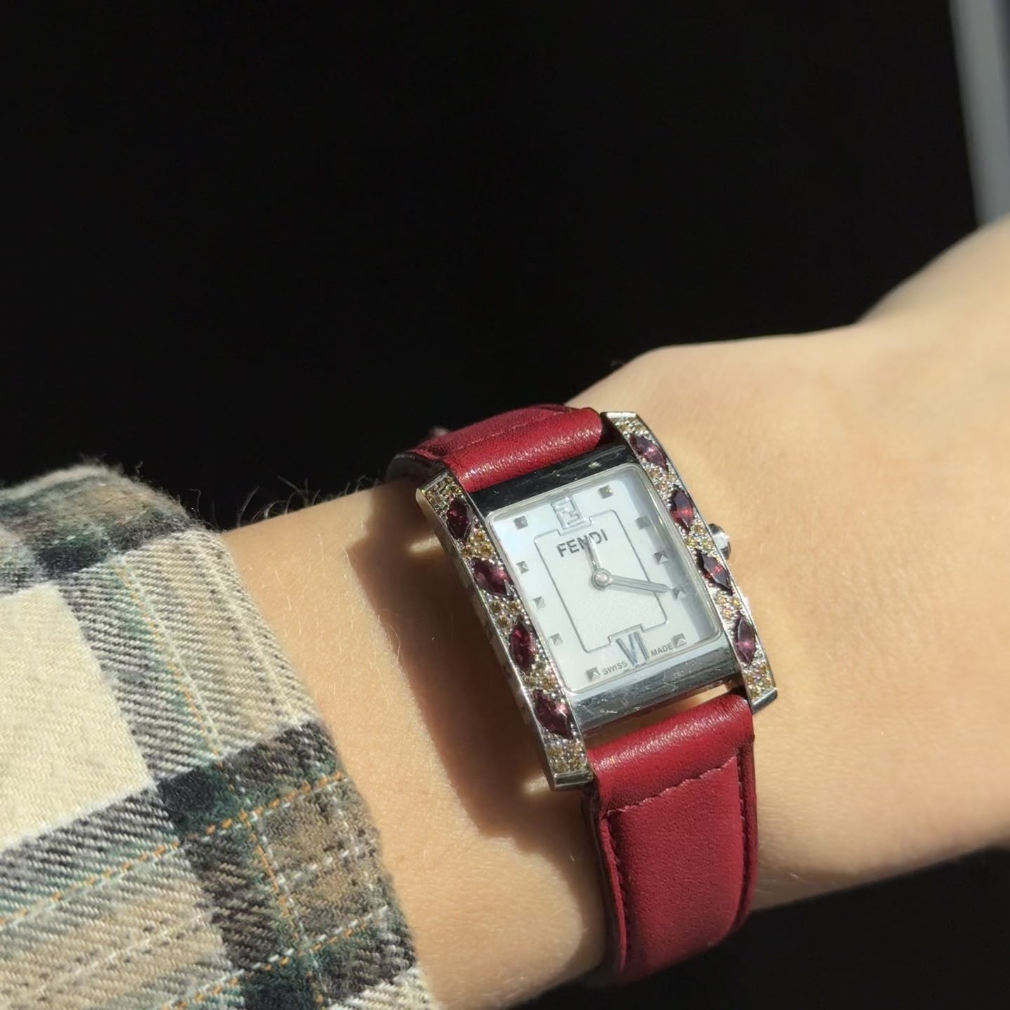 Fendi Classico 7000L Mother of Pearl Dial Crystal Case Watch -  Replica Handbags 