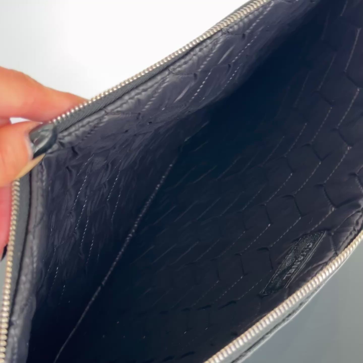 Chanel Caviar O-Case Chevron -  Replica Handbags 