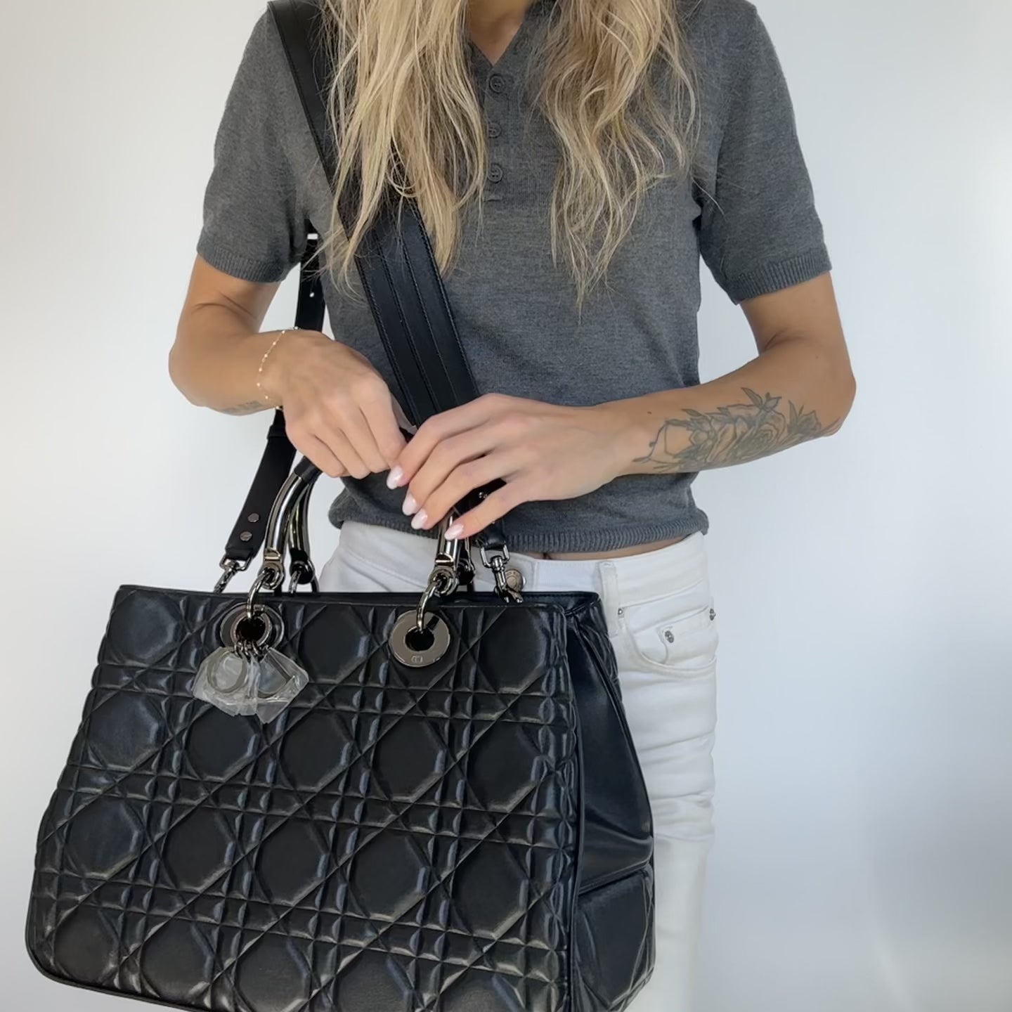 Christian Dior Lady 95.22 Bag Cannage Embossed Leather Large -  Replica Handbags 