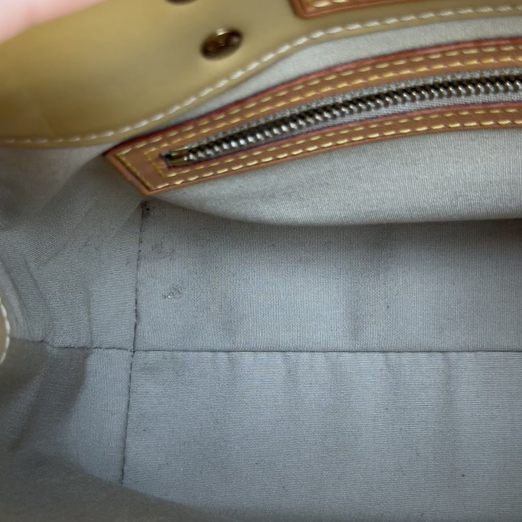 Louis Vuitton Vernis Reade PM Yellow -  Replica Handbags 